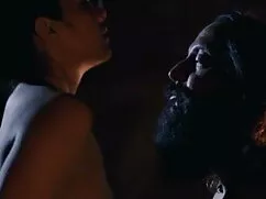 মেয়ে সমকামী, হিন্দি ...