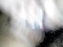 দুর্দশা, সেক্সি আন্ট ...