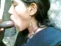 ন্যান্সি এবং তিতির স ...