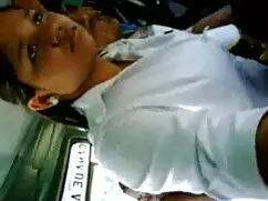 বড় সুন্দরী মহিলা, ব ...
