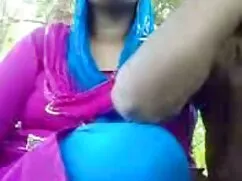 দ্বৈত মেয়ে ও এক সেক ...