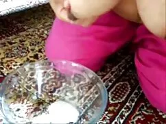 সুন্দরী বালিকা মেয়ে ...