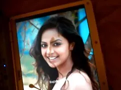 বিছানায় সেক্সি বিএফ ...