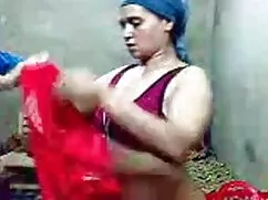 সুন্দরী এক্স এক্স হট ...