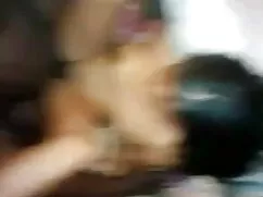 দ্বৈত মেয়ে ও এক পুর ...